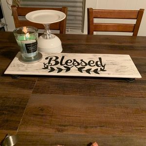 Cable tray and stand sold separate